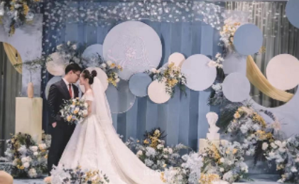 唯依创意策划：给她一次刻骨铭心的求婚、生日